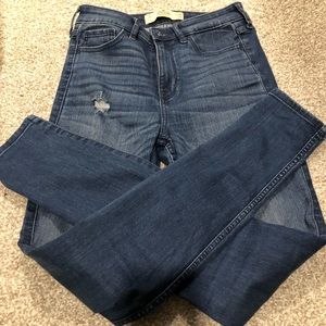 Hollister skinny jeans